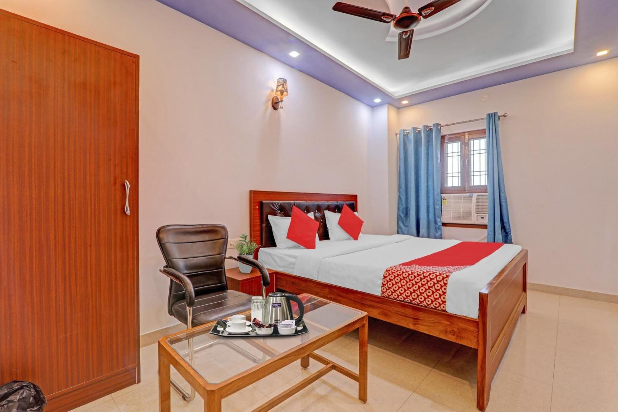Hotel O Chauhan Palace Lucknow Buitenkant foto